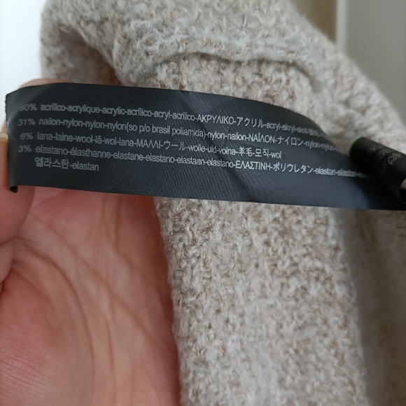 Zara Oversized Cardi with Leather look trims - Picture 6 of 6